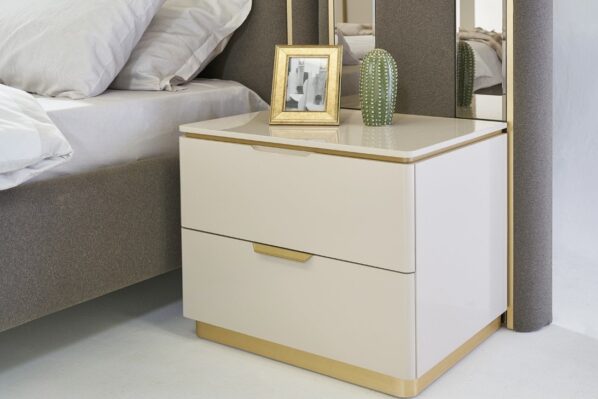Eyna Bedside Table