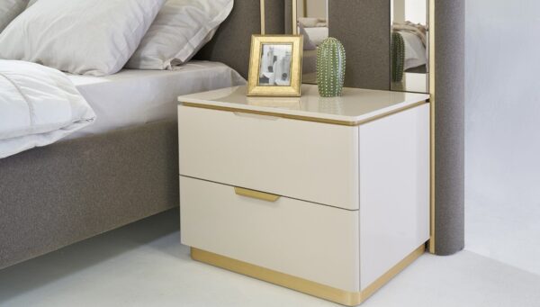 Eyna Bedroom Collection - Image 13