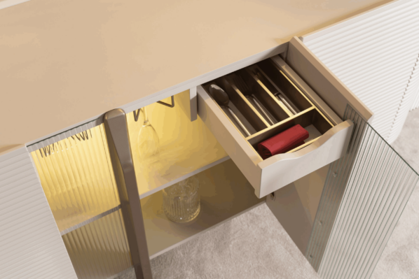 Leora Sideboard & Mirror