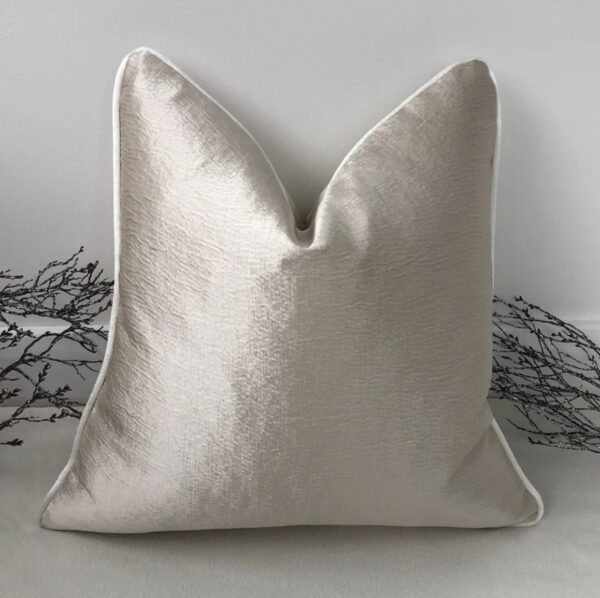 Champagne Solomon Cushion