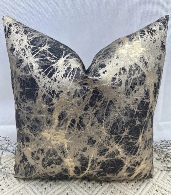 Marbs Cushion
