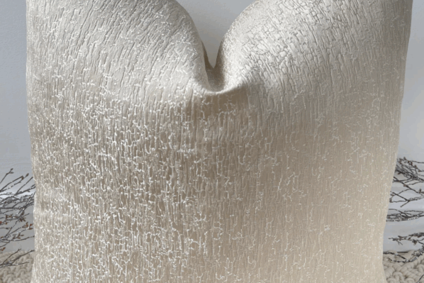 Crema Cushion