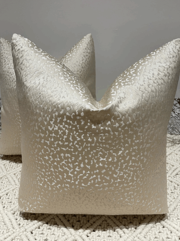 Mossimo Vanilla Cushion - Image 3