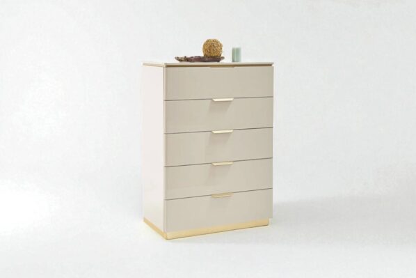 Dresser & Chest of Drawers